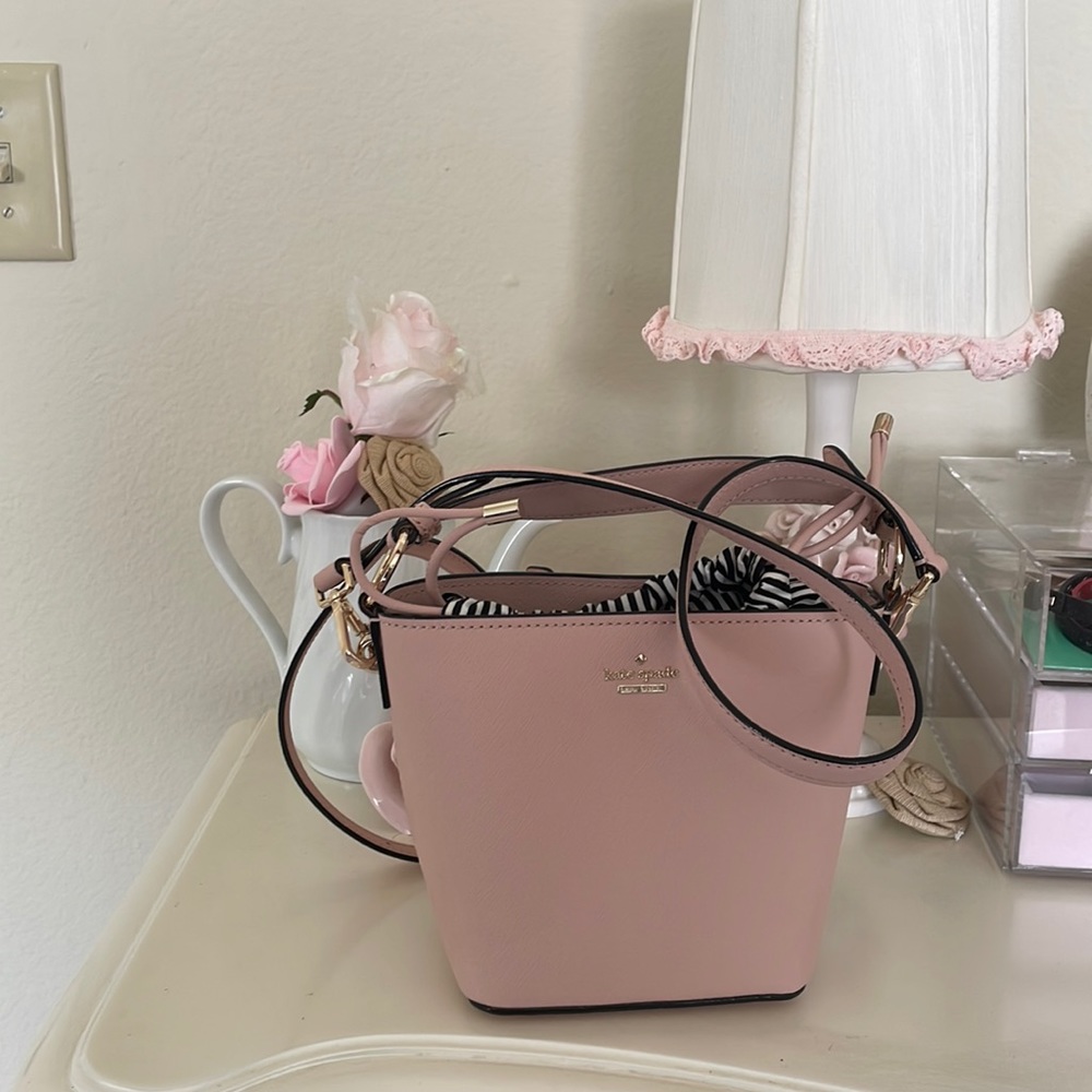 EUC Pink Kate Spade Bucket bag black white stripes crossbody and top handle
